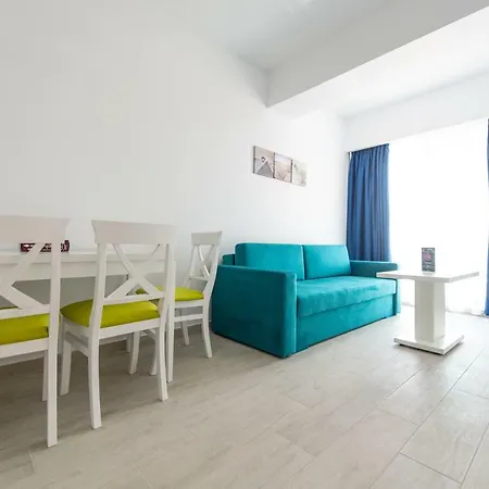 Zip Apartahotel