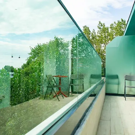 Apartahotel Zip 3*