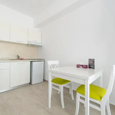 Hotel de apartamente Zip